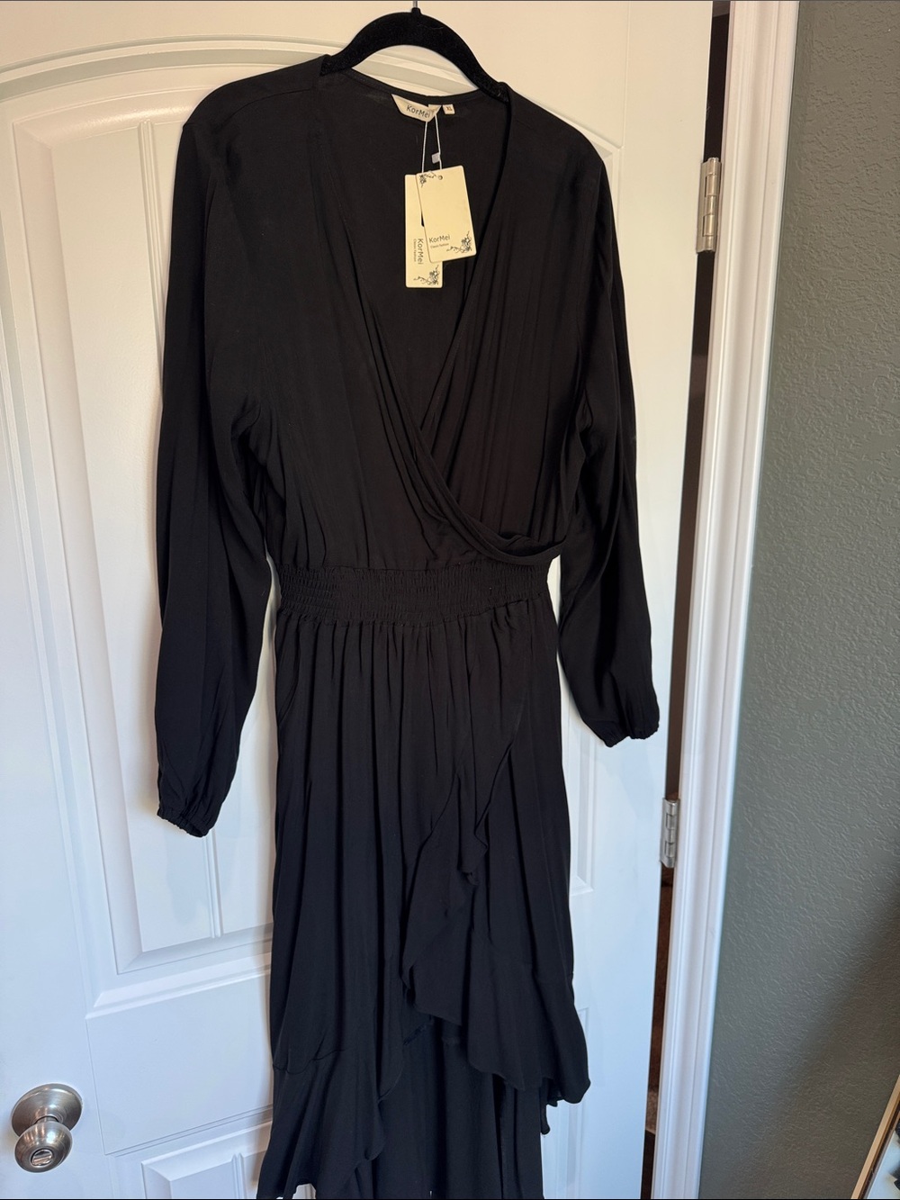 KorMei Black Maxi Dress XL NWT Long Sleeve Surplice V Neck Empire Waist